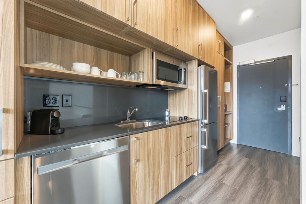 2670 W CANYONS RESORT DR #203 Snyderville, UT 84098