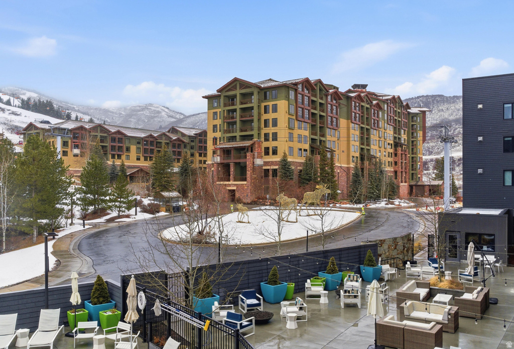 2670 W CANYONS RESORT DR #203 Snyderville, UT 84098