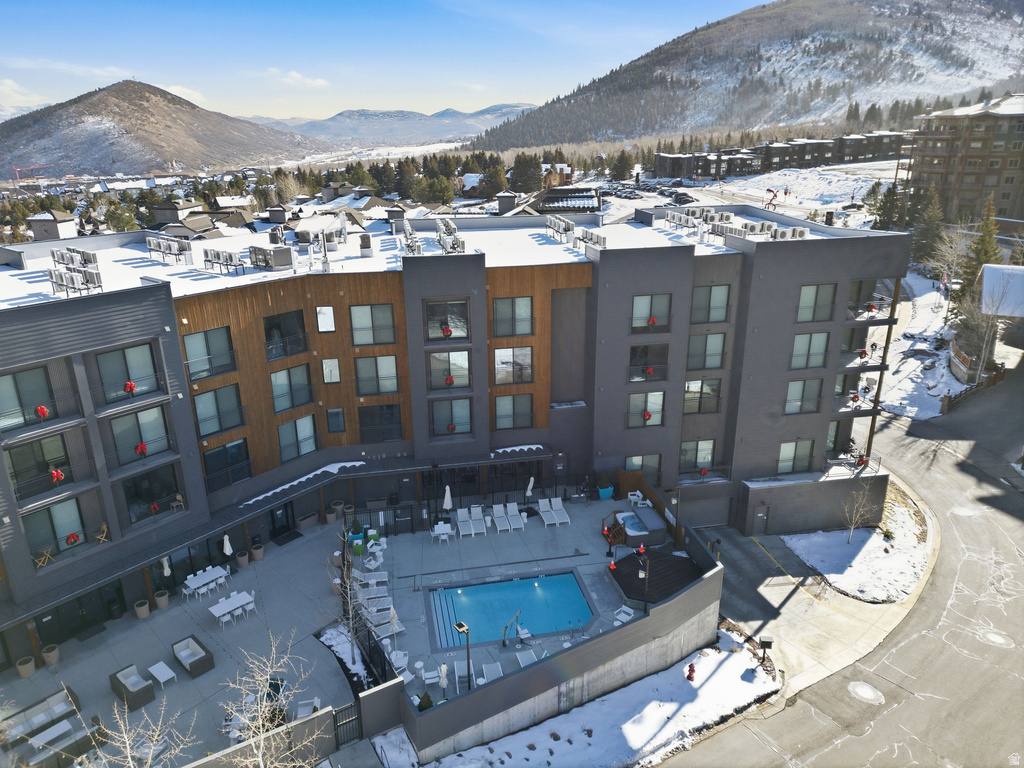 2670 W CANYONS RESORT DR #203 Snyderville, UT 84098