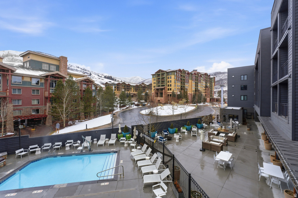 2670 W CANYONS RESORT DR #203 Snyderville, UT 84098