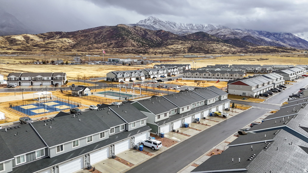 1304 S UTE DR Santaquin, UT 84655