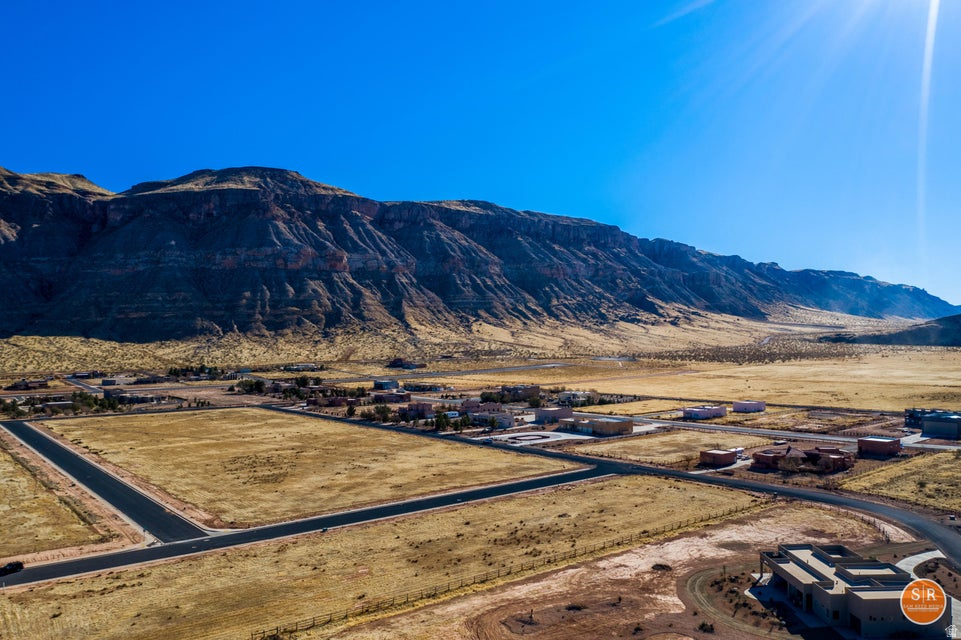 4370 S 1350 W Hurricane, UT 84737