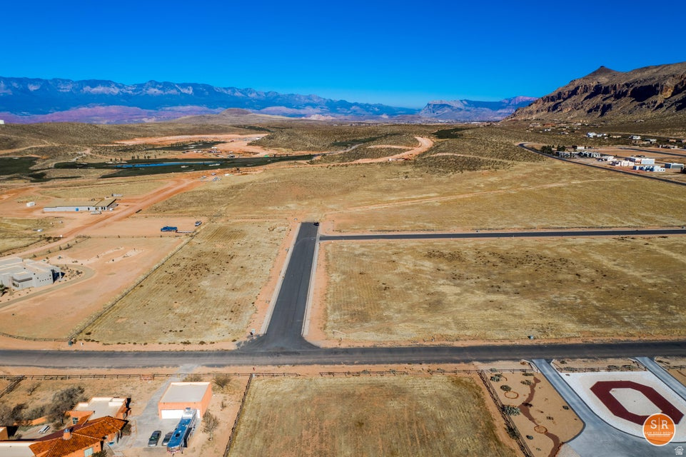 4370 S 1350 W Hurricane, UT 84737