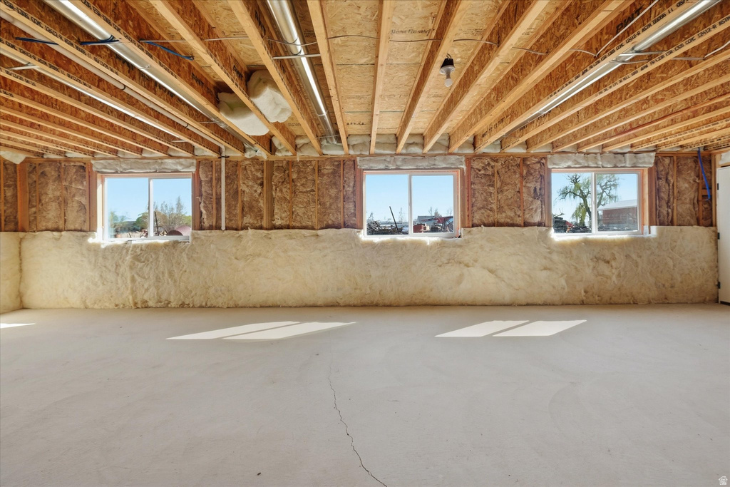 5161 W 10100 N Elwood, UT 84337