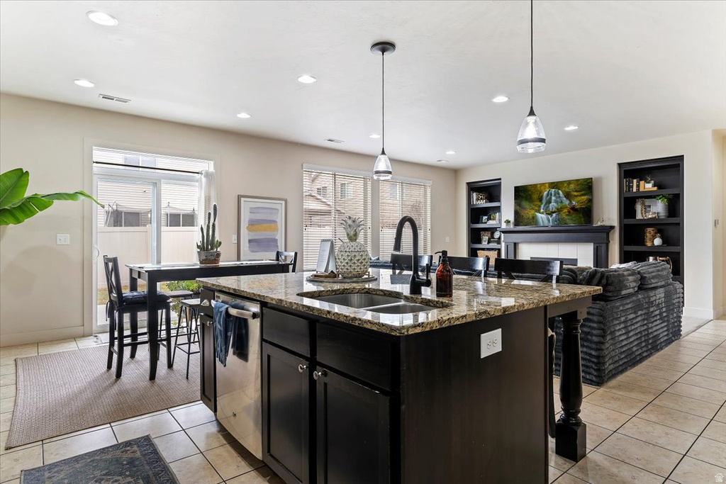 911 CALLIE CT North Salt Lake, UT 84054