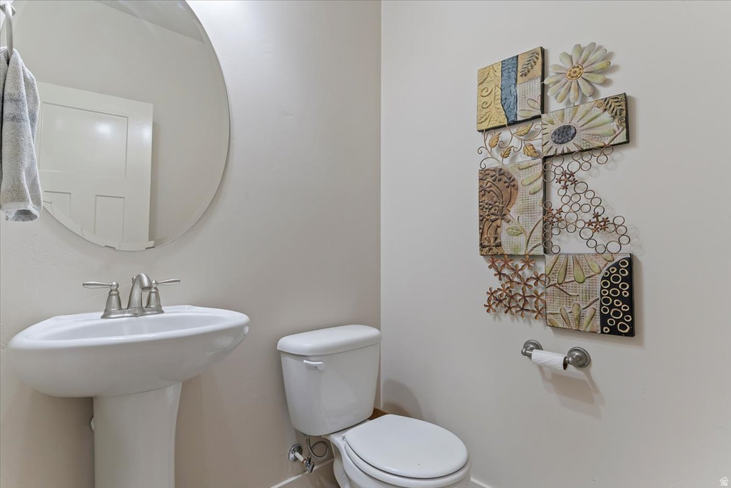 911 CALLIE CT North Salt Lake, UT 84054