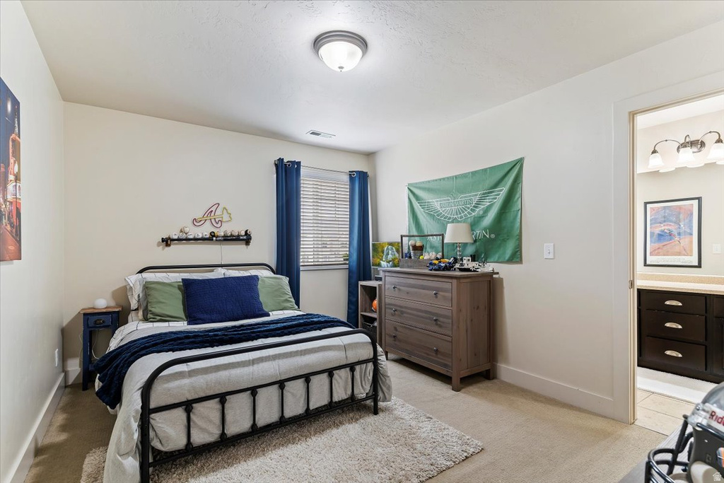 911 CALLIE CT North Salt Lake, UT 84054