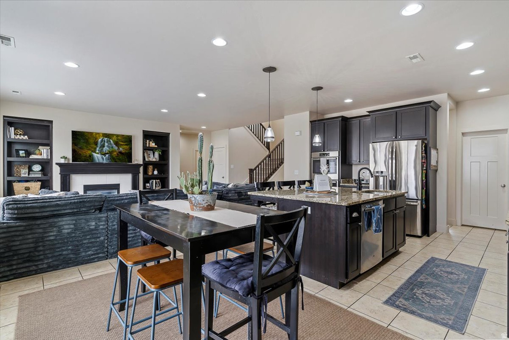 911 CALLIE CT North Salt Lake, UT 84054