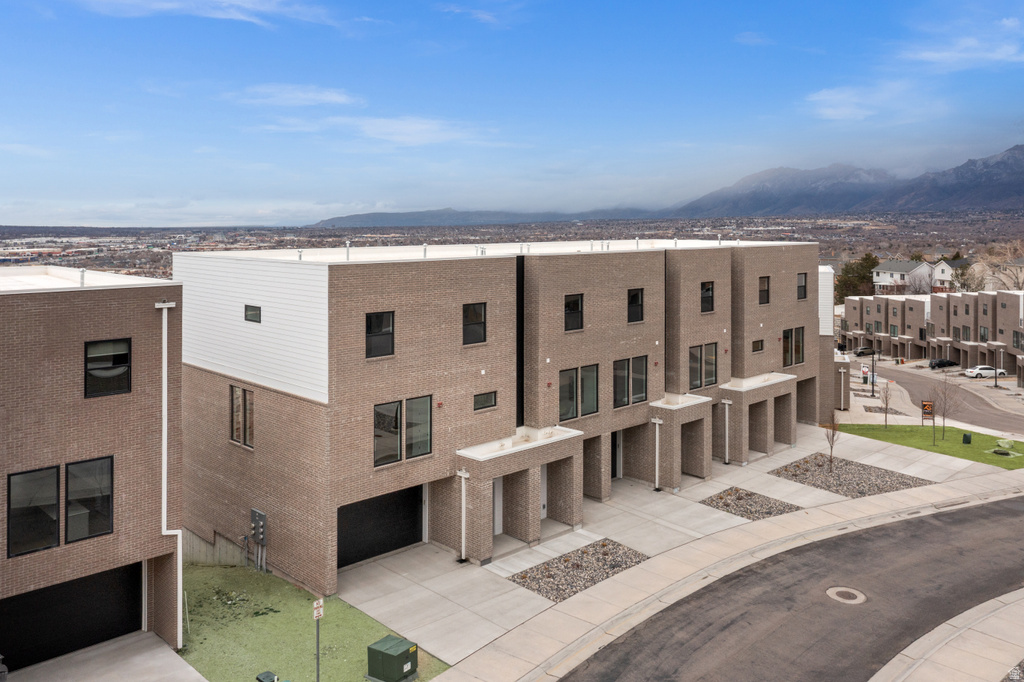 307 E ENDURANCE CIR Draper, UT 84020