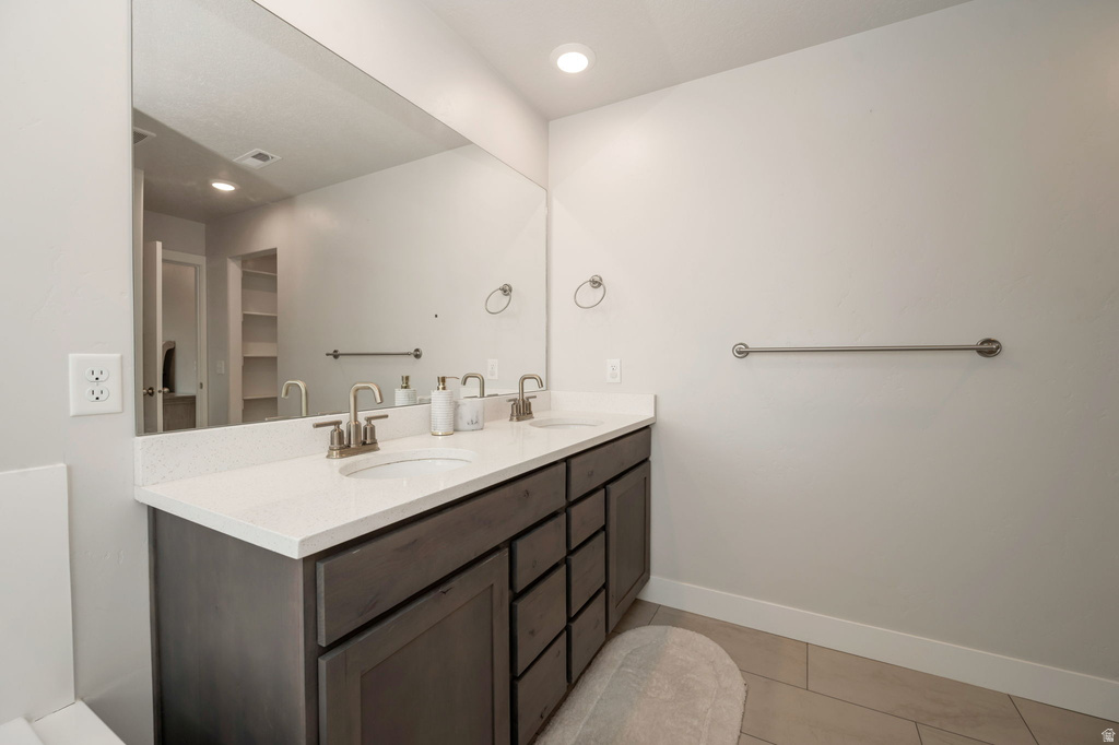 5907 S CROWN PARK CV Kearns, UT 84118