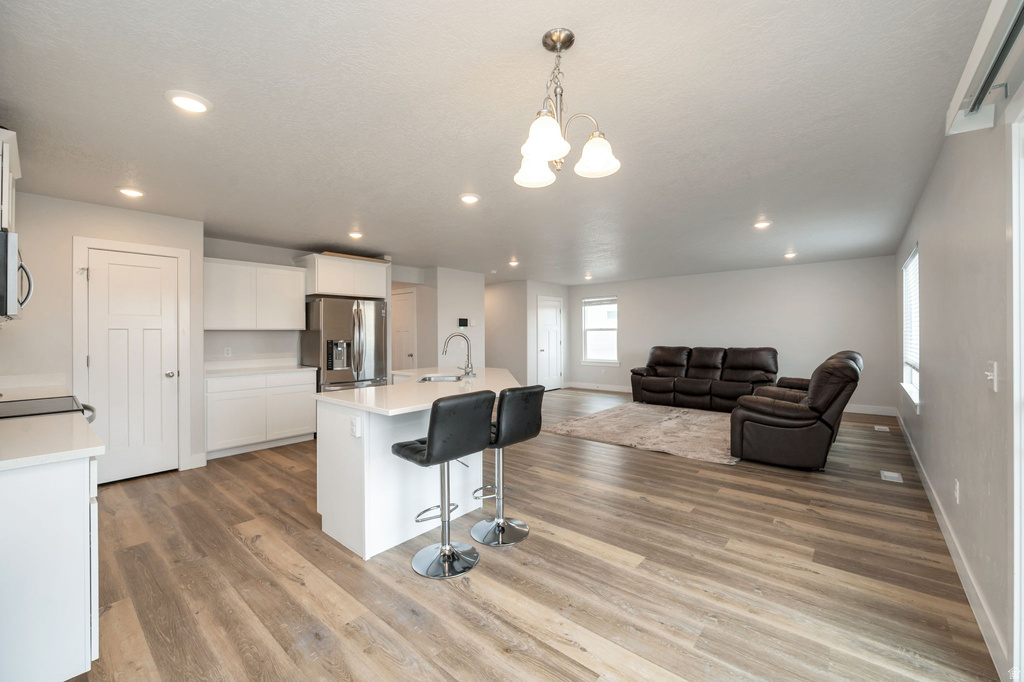 5907 S CROWN PARK CV Kearns, UT 84118