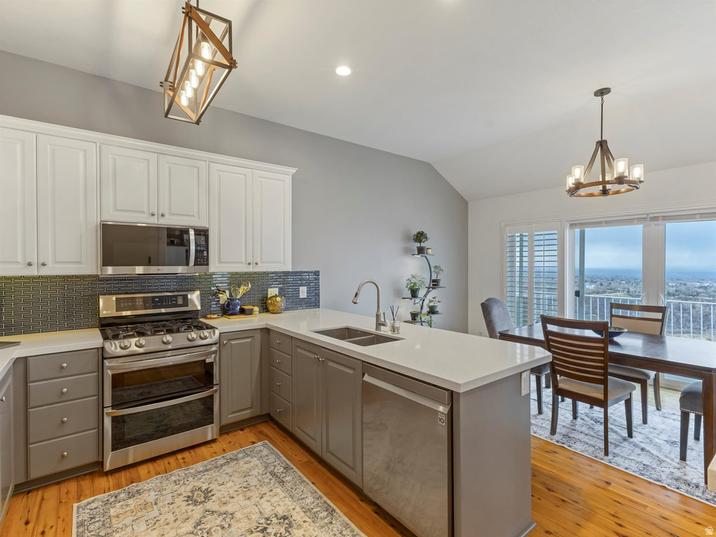 2522 S SCENIC DR Salt Lake City, UT 84109