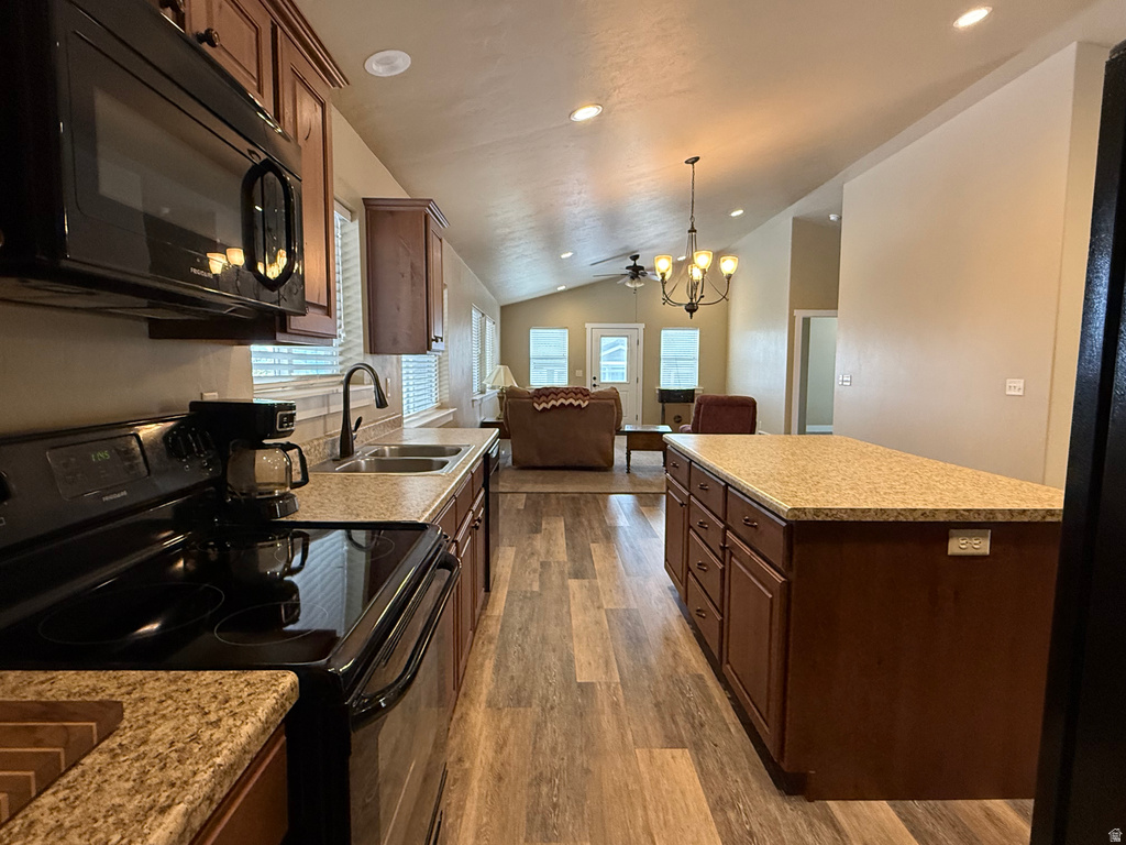 353 W NIBLICK CIR Garden City, UT 84028