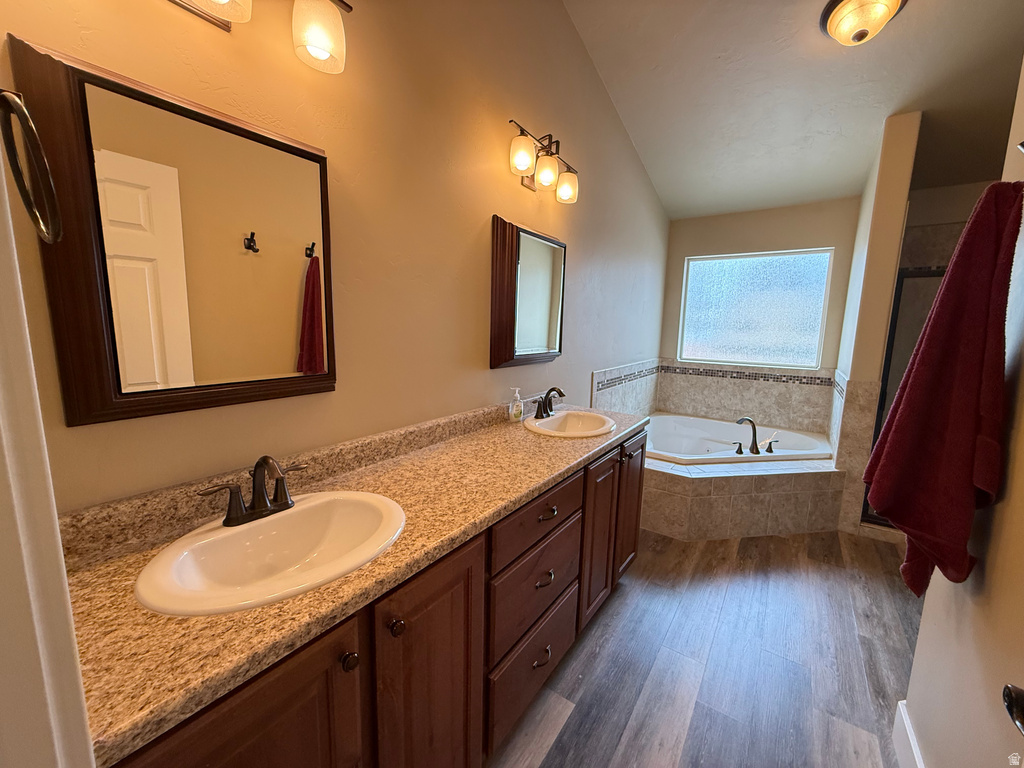 353 W NIBLICK CIR Garden City, UT 84028