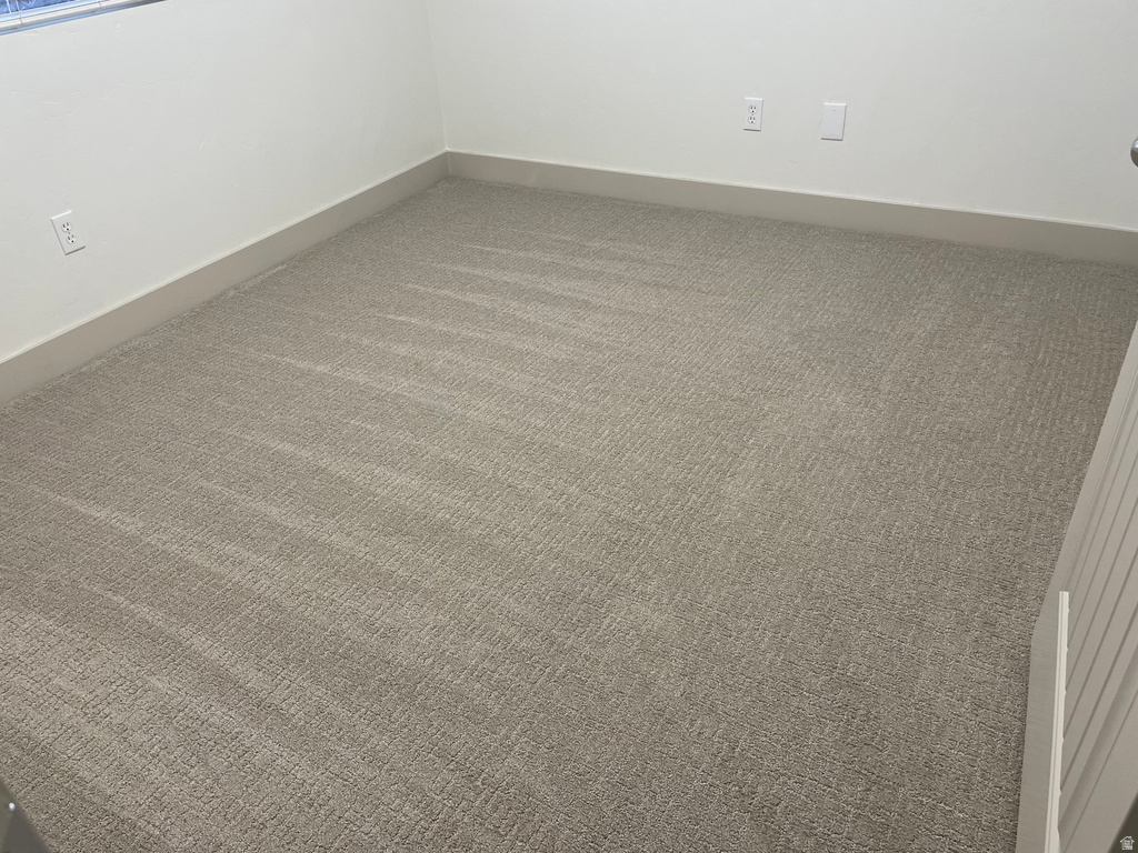 3398 S LOGAN AVE AVE #4 West Haven, UT 84401