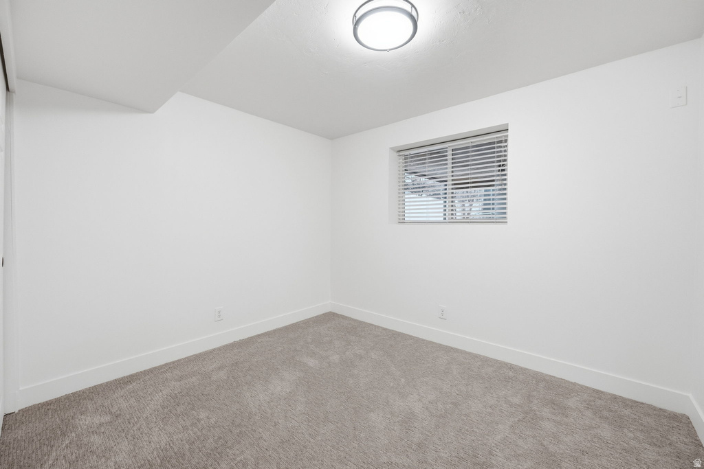 5269 W CHERRYWOOD LN West Valley City, UT 84120