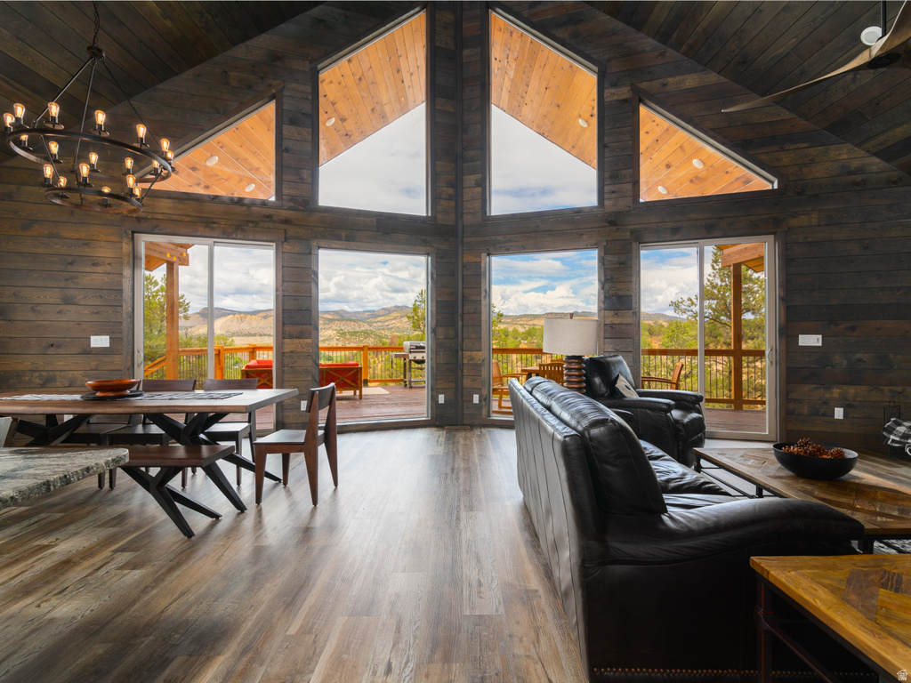 618 W CEDAR DR Orderville, UT 84758