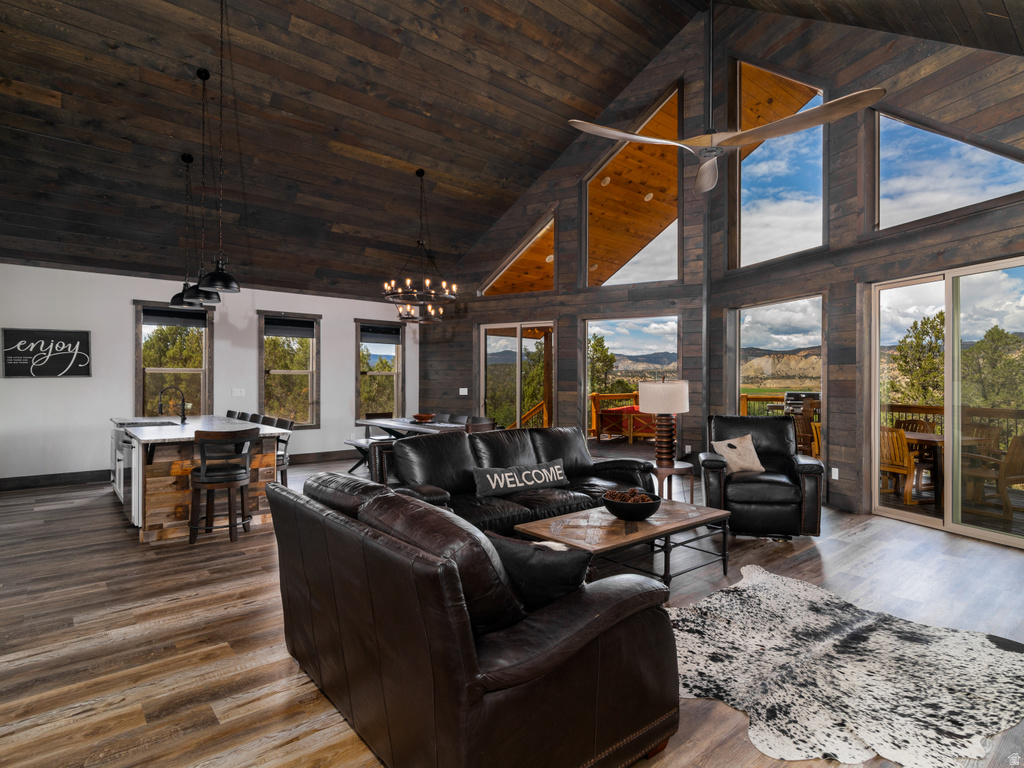 618 W CEDAR DR Orderville, UT 84758