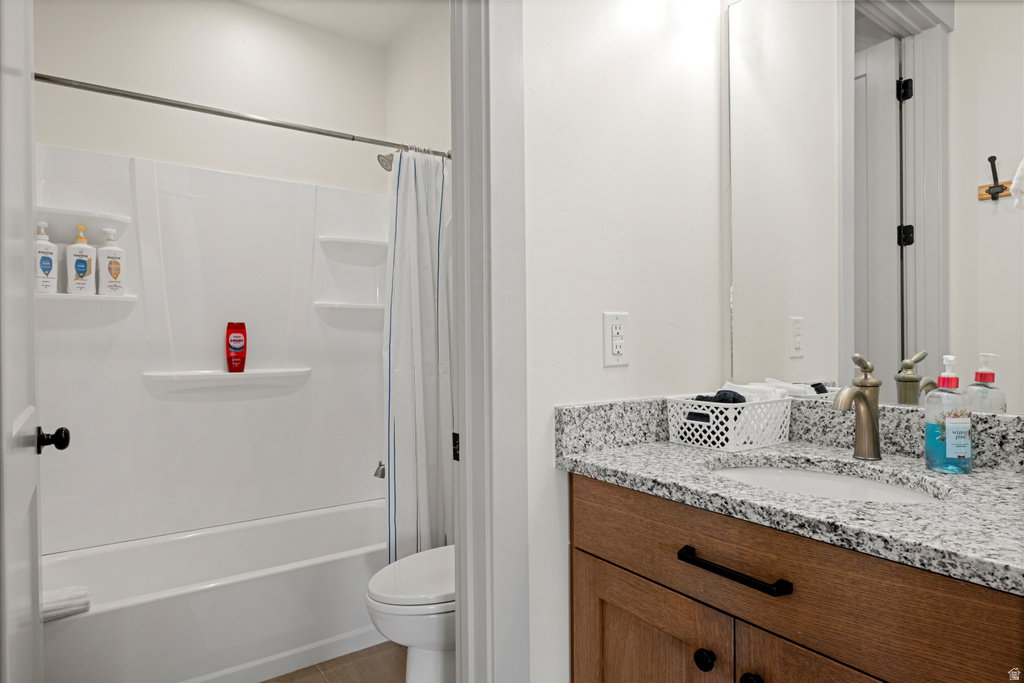 565 S STUMP RD Garden City, UT 84028