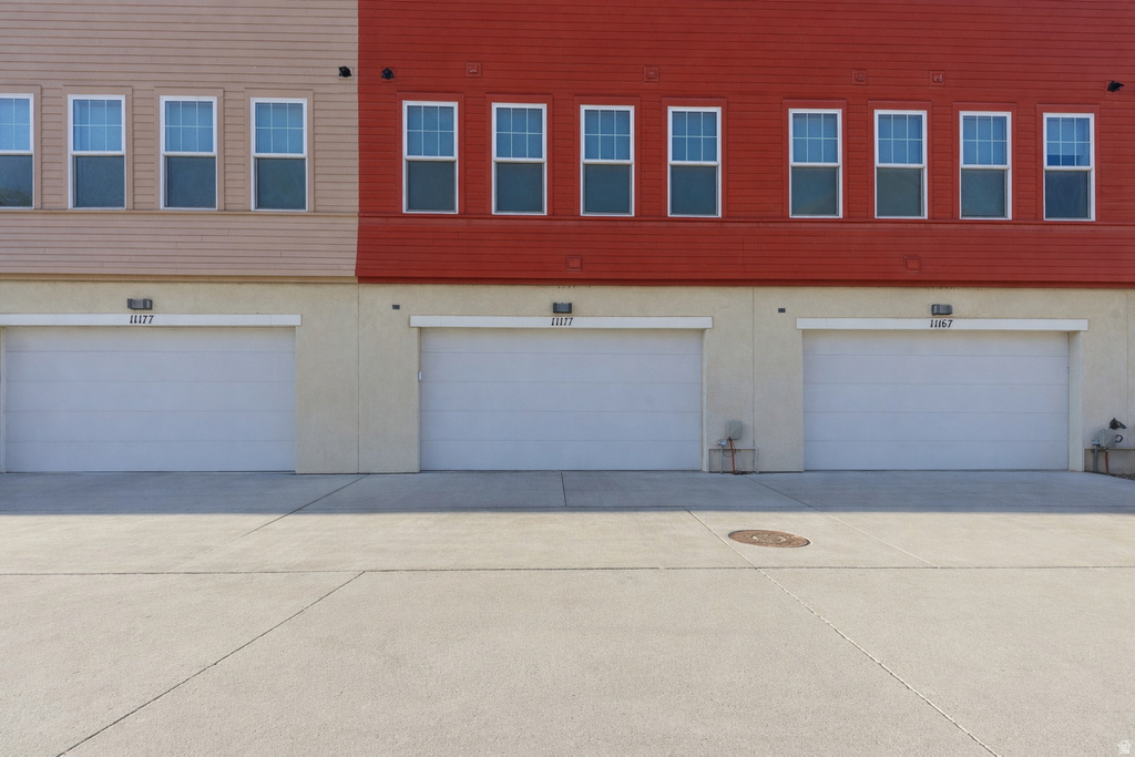 11171 S KESTREL RISE RD South Jordan, UT 84009