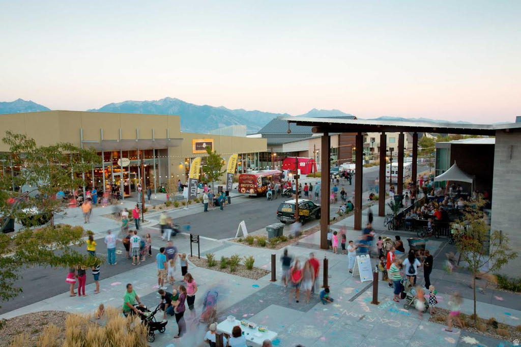 11171 S KESTREL RISE RD South Jordan, UT 84009