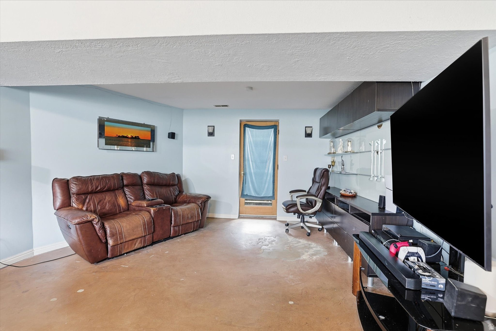 5124 S 1275 W Riverdale, UT 84405