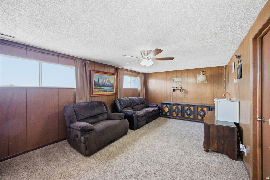 127 S 400 E Lindon, UT 84042