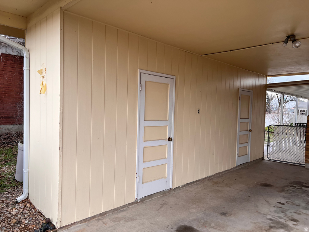 129 W 2200 N Sunset, UT 84015