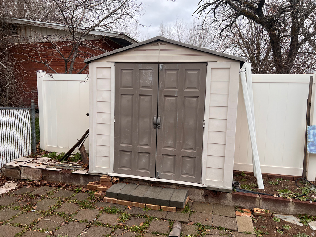 129 W 2200 N Sunset, UT 84015