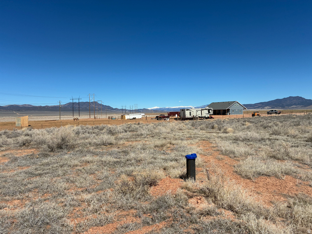 4951 N KANE SPRINGS RD Parowan, UT 84761