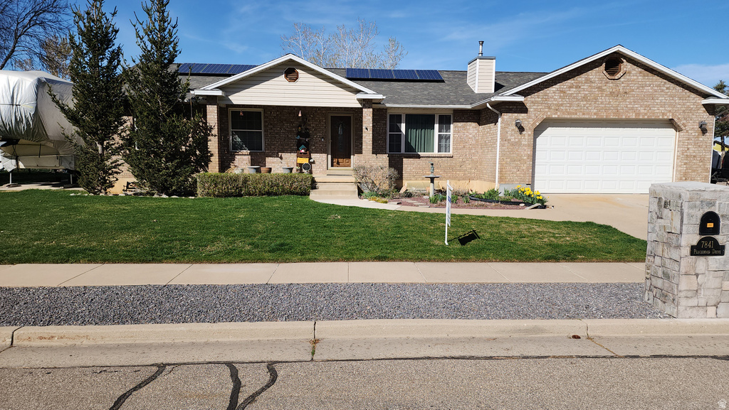 7841 PEACHWOOD DR South Weber, UT 84405
