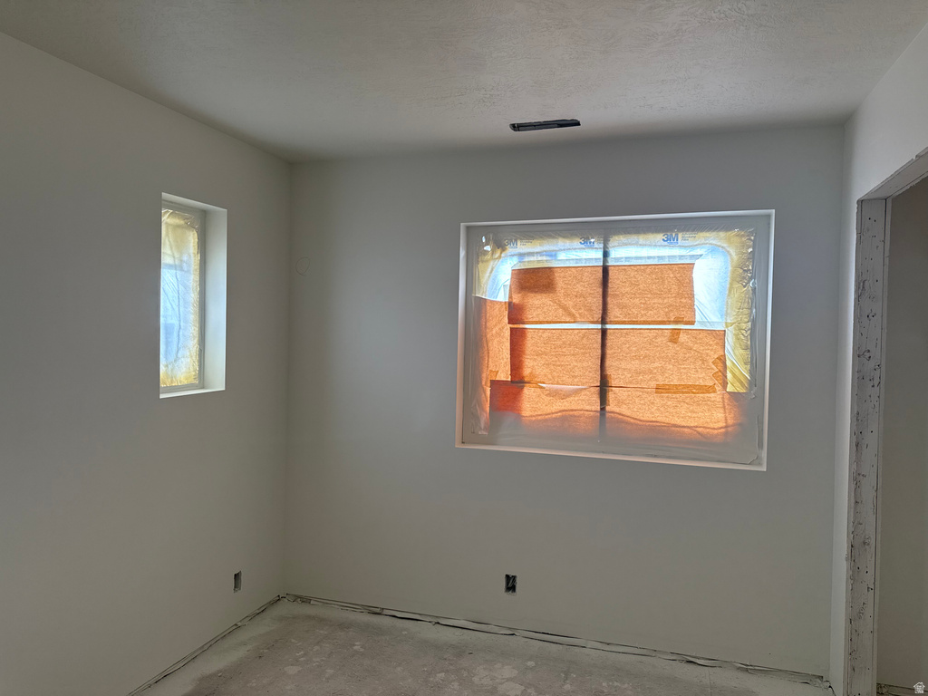 821 E SPRINGVIEW DR Salt Lake City, UT 84106