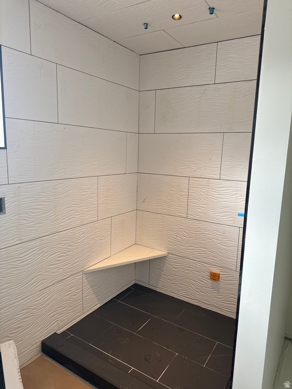 821 E SPRINGVIEW DR Salt Lake City, UT 84106