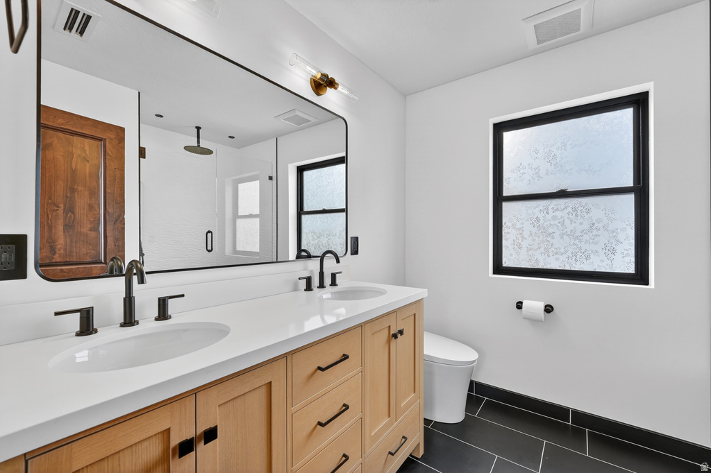 821 E SPRINGVIEW DR Salt Lake City, UT 84106