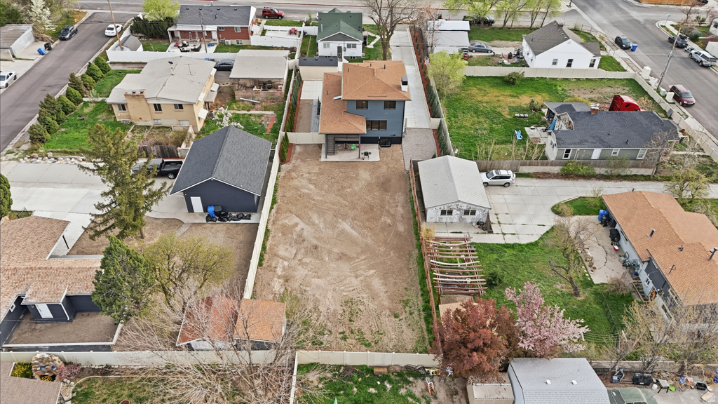 821 E SPRINGVIEW DR Salt Lake City, UT 84106