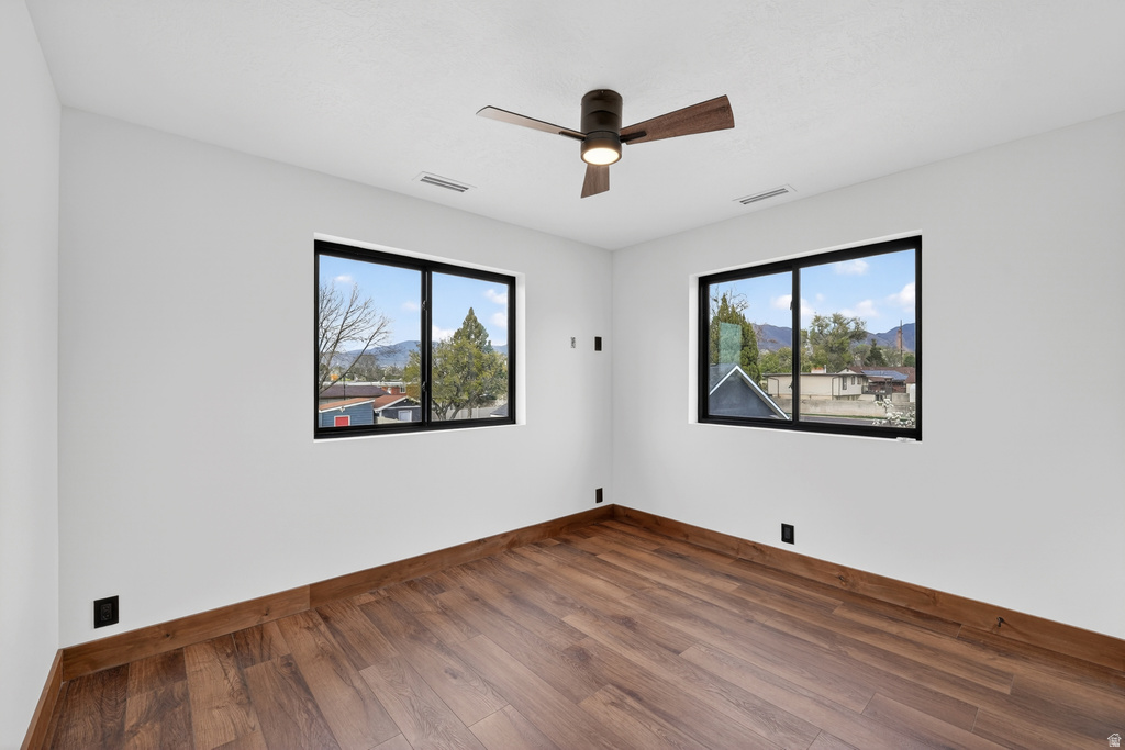 821 E SPRINGVIEW DR Salt Lake City, UT 84106