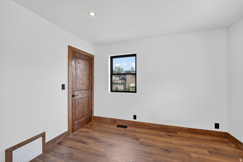 821 E SPRINGVIEW DR Salt Lake City, UT 84106