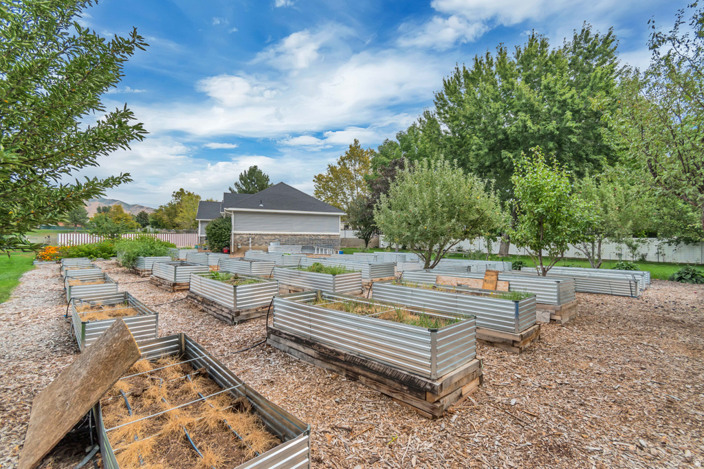 497 W 2200 N Lehi, UT 84043