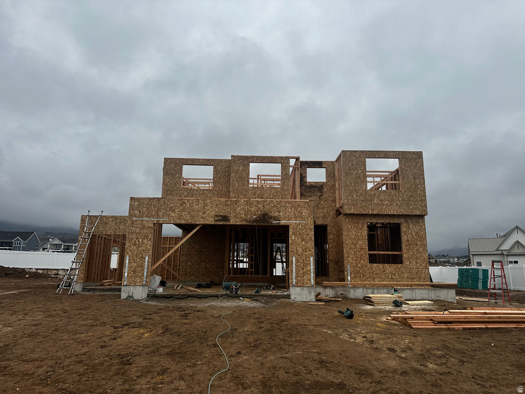 111 W 1690 S Salem, UT 84653