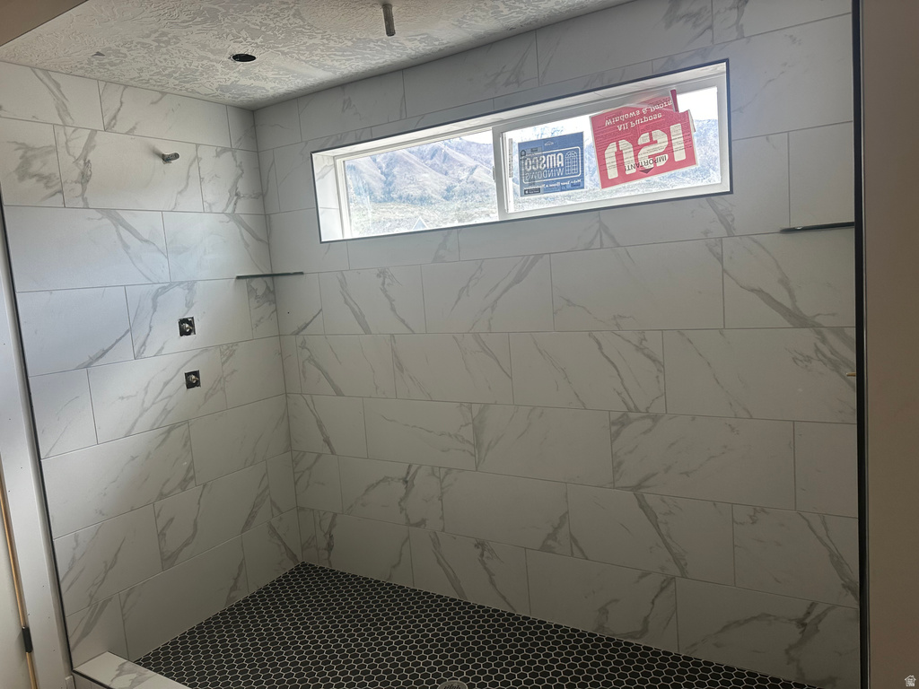 111 W 1690 S Salem, UT 84653