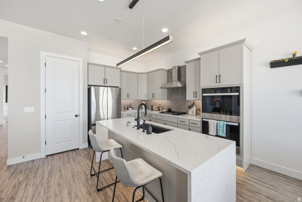 93 E EDGECREST LN North Salt Lake, UT 84054