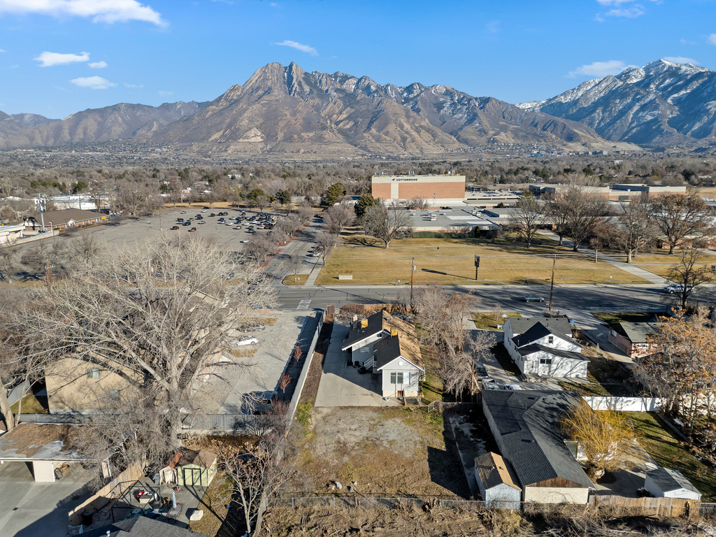 5680 S 1300 E Murray, UT 84121