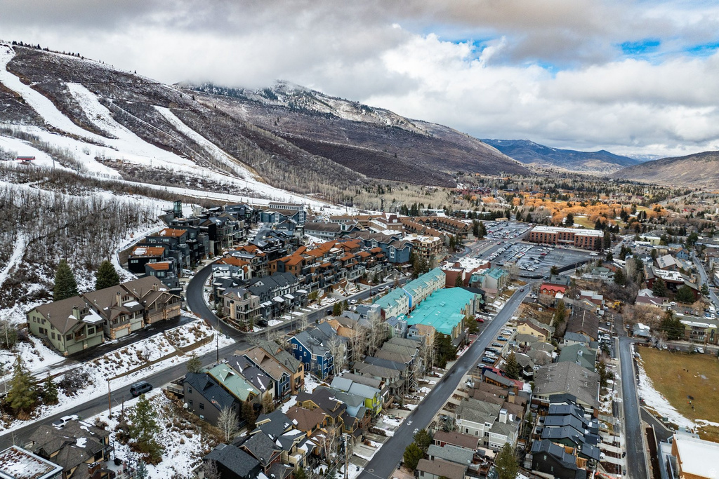 1203 EMPIRE AVE Park City, UT 84060