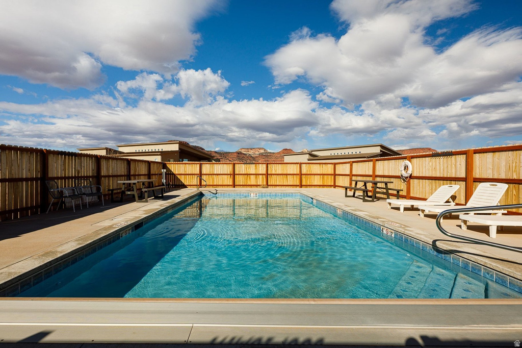 4215 E STAR GAZER CIR Kanab, UT 84741