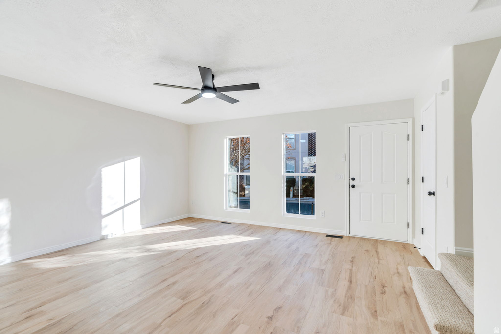 4778 S HUNTLY DR Murray, UT 84107