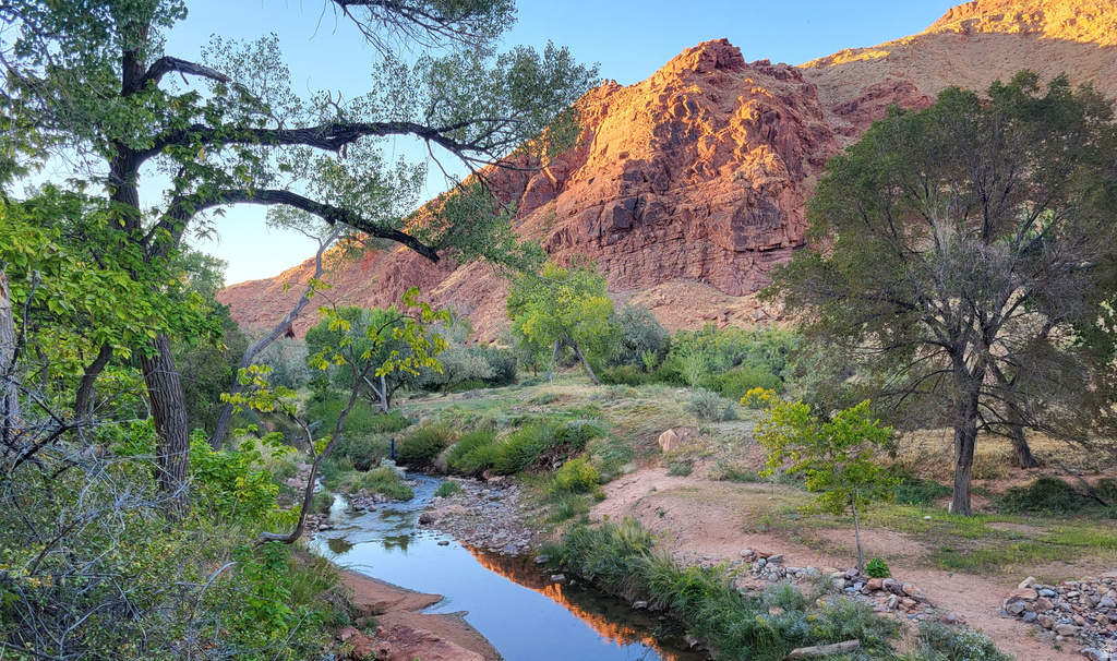 1389 E POWERHOUSE LN Moab, UT 84532