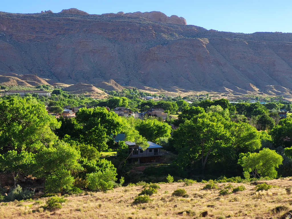 1389 E POWERHOUSE LN Moab, UT 84532