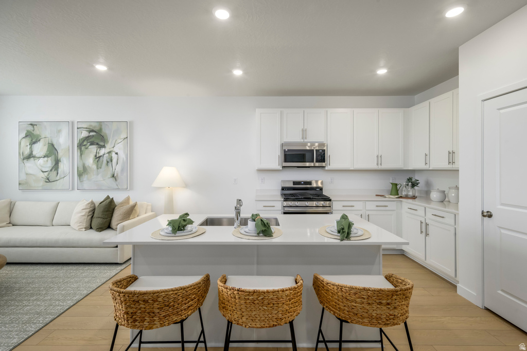 1586 W VIOLA LN #3048 Saratoga Springs, UT 84045