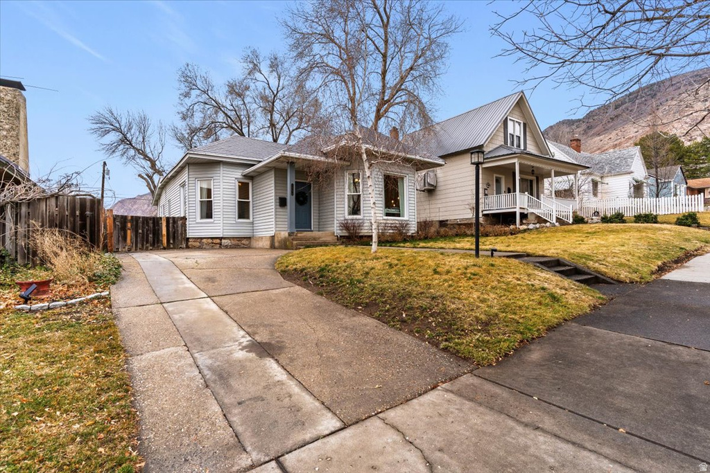 1554 CAPITOL ST Ogden, UT 84401