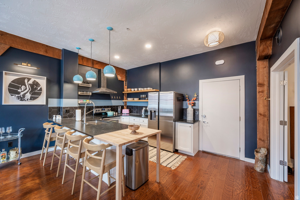 327 W 200 S #207 Salt Lake City, UT 84101